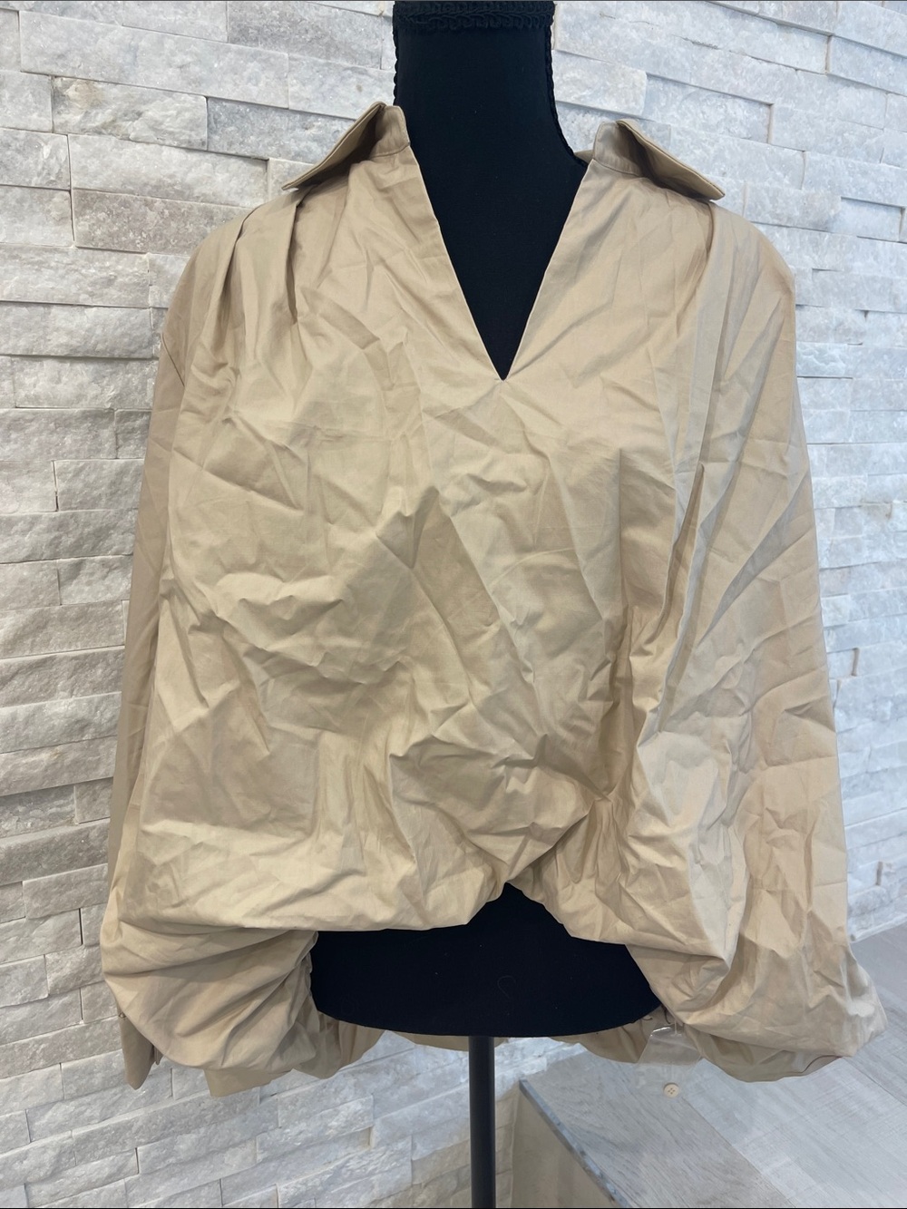 RIVIR Lightweight Beige Collared Shirt